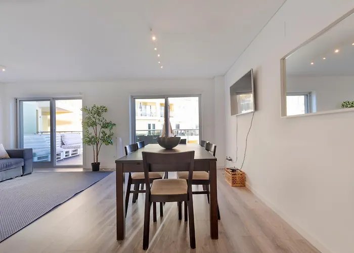 Sesimbra - Comfort & Style By The Beach W/ Best Sea View