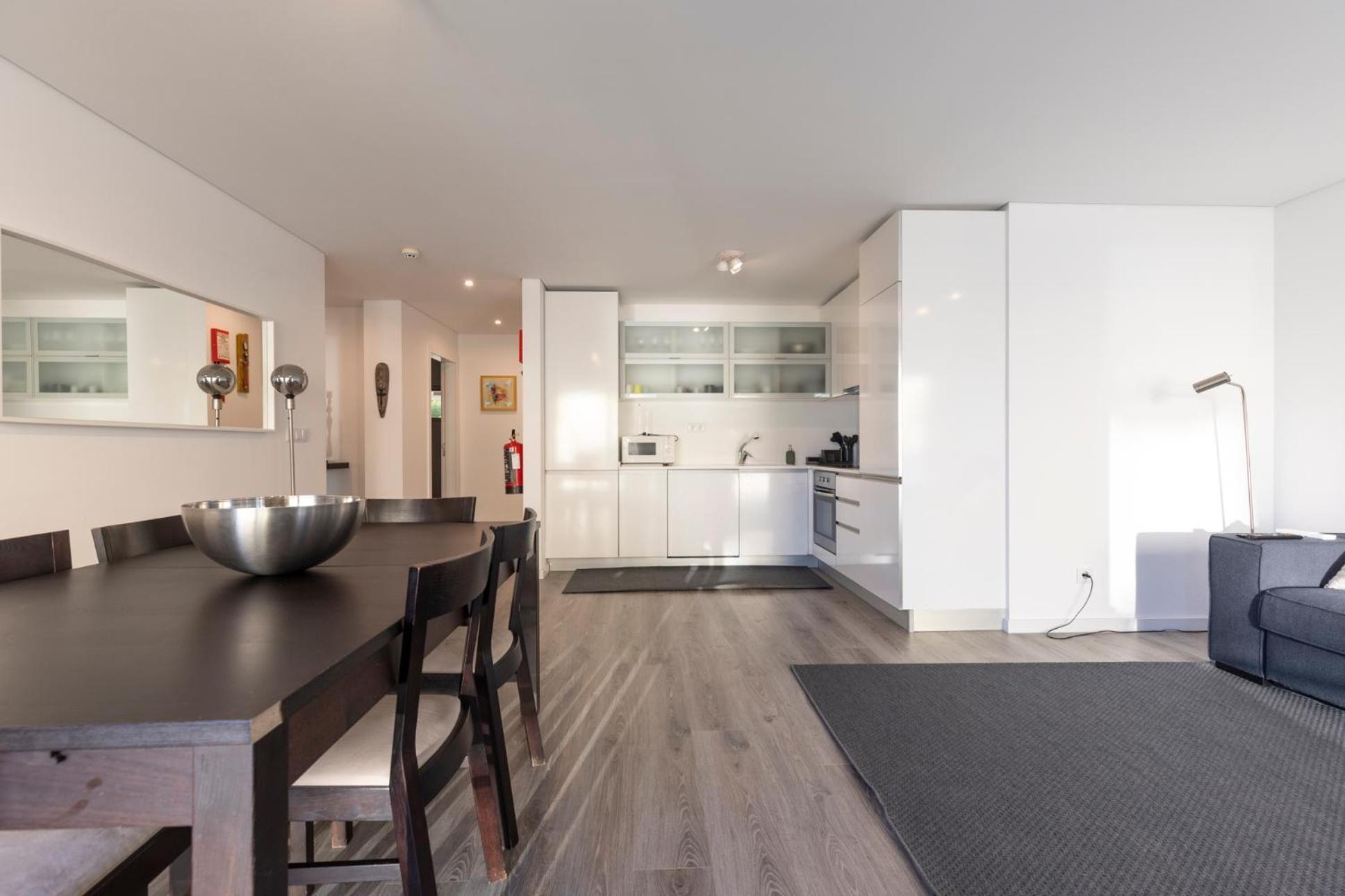 - Comfort & Style By The W/ Sea View Sesimbra